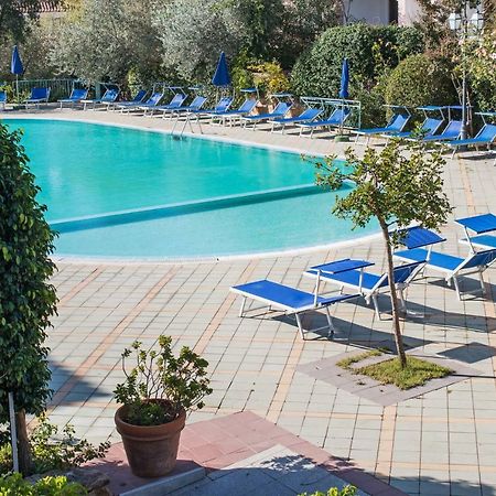 Albergo Residenziale Gli Ontani Cala Liberotto Exterior foto