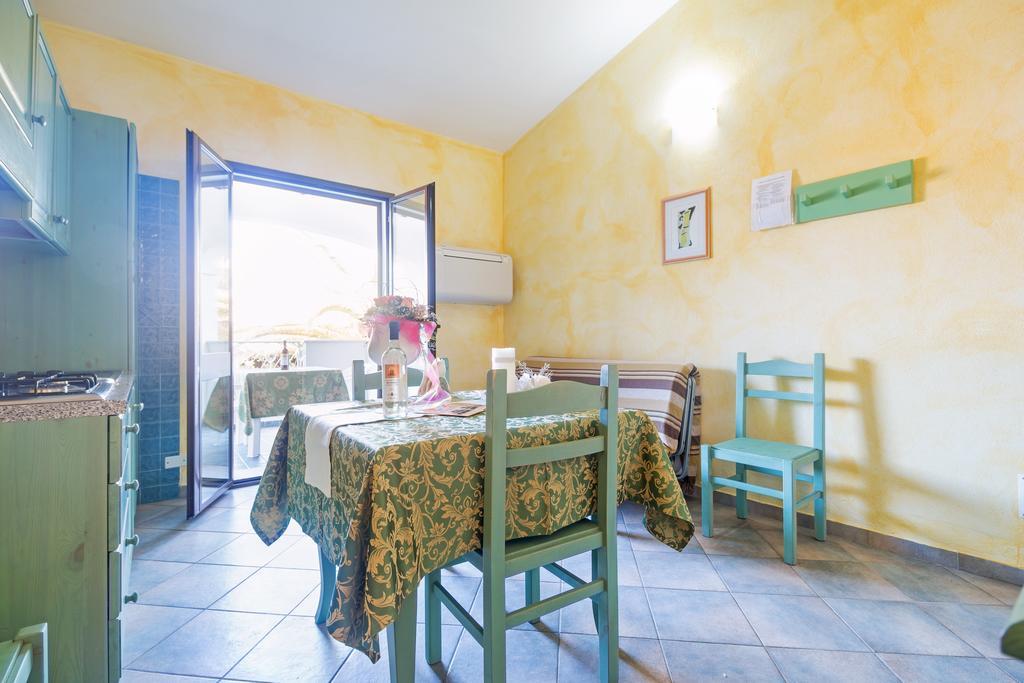 Albergo Residenziale Gli Ontani Cala Liberotto Exterior foto
