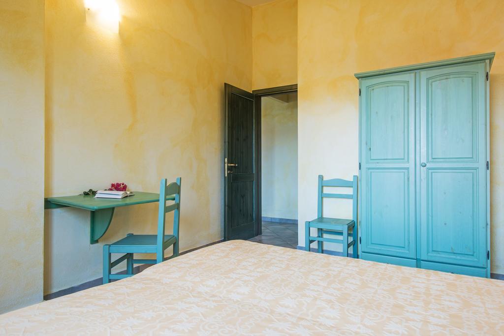 Albergo Residenziale Gli Ontani Cala Liberotto Exterior foto